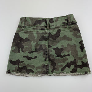 Girls Cotton On, khaki camo print stretch cotton skirt, adjustable, FUC, size 1