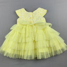 Load image into Gallery viewer, Girls Jona Michelle, gorgeous lemon tulle party / formal dress, EUC, size 6 months