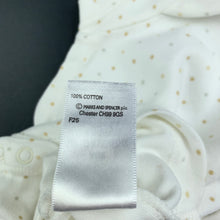 Load image into Gallery viewer, Girls M&amp;S, cream cotton bodysuit / romper, GUC, size 000
