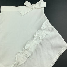 Load image into Gallery viewer, Girls Chateau De Sable, white corduroy cotton skirt, adjustable, EUC, size 6,  