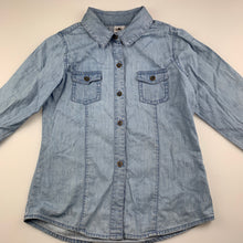 Load image into Gallery viewer, Boys H&amp;T, blue chambray cotton long sleeve shirt, GUC, size 7,  