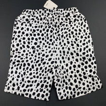 Load image into Gallery viewer, unisex Chi Khi, bamboo blend animal print slouch shorts, elasticated, NEW, size 6-7,  