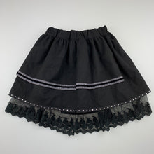 Load image into Gallery viewer, Girls Miss Treasures, lined wool blend skirt, lace trim, elasticated, L: 37 cm, EUC, size 5,  