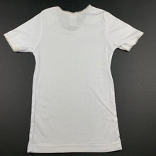 Load image into Gallery viewer, Girls Target, soft feel t-shirt / top, EUC, size 6-8,  