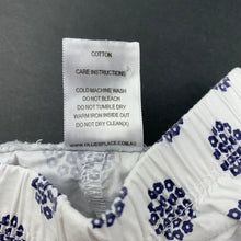 Load image into Gallery viewer, Girls Ollie&#39;s Place, lightweight cotton shorts, elasticated, GUC, size 000,  