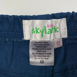 Boys Skylark Kids, lightweight cotton shorts, elasticated, EUC, size 00,  