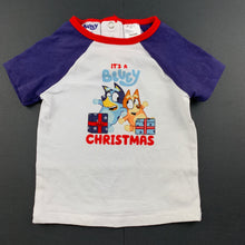 Load image into Gallery viewer, unisex Bluey, stretchy Christmas t-shirt / top, GUC, size 00,  