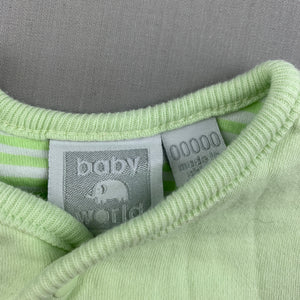 unisex Baby World, green cotton top, bear, FUC, size 00000,  
