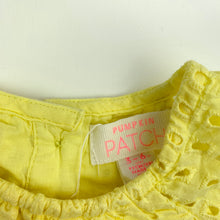 Load image into Gallery viewer, Girls Pumpkin Patch, lined broderie cotton dress, GUC, size 00, L: 35cm