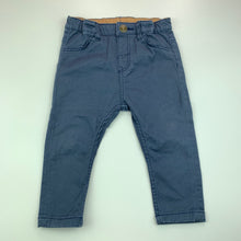 Load image into Gallery viewer, Boys H&amp;M, stretch cotton pants, adjustable, inside leg: 23.5 cm, EUC, size 1,  