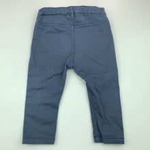 Load image into Gallery viewer, Boys H&amp;M, stretch cotton pants, adjustable, inside leg: 23.5 cm, EUC, size 1,  