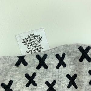 unisex Target, grey cotton singlet top, EUC, size 0000,  