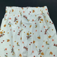 Load image into Gallery viewer, Girls Cotton On, floral leggings, bottoms, EUC, size 0000,  