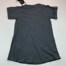 Load image into Gallery viewer, Girls Cotton On, grey cotton t-shirt top, L: 50 cm, NEW, size 6,  