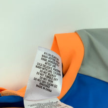 Load image into Gallery viewer, Boys Target, long sleeve rashie / swim top, FUC, size 00,  