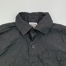 Load image into Gallery viewer, Boys BRAT, dark grey cotton short sleeve shirt, GUC, size 3,  