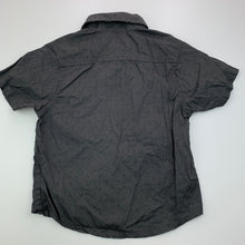 Load image into Gallery viewer, Boys BRAT, dark grey cotton short sleeve shirt, GUC, size 3,  