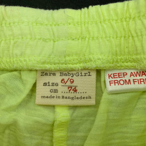 Girls Zara, bright yellow shorts, elasticated, care labels removed, GUC, size 0,  