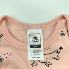 Load image into Gallery viewer, Girls Kids &amp; Co, pink organic cotton singletsuit / romper, GUC, size 000,  