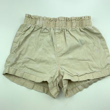 Load image into Gallery viewer, Girls Target, beige cotton shorts, elasticated, FUC, size 6,  