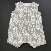 Load image into Gallery viewer, unisex Dymples, grey &amp; white cotton romper, EUC, size 0000,  