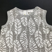 Load image into Gallery viewer, unisex Dymples, grey &amp; white cotton romper, EUC, size 0000,  