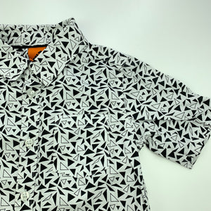 Boys Tilt, black & white cotton short sleeve shirt, EUC, size 5,  