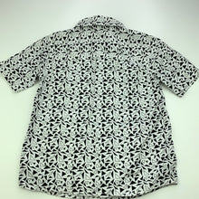 Load image into Gallery viewer, Boys Tilt, black &amp; white cotton short sleeve shirt, EUC, size 5,  