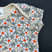 Load image into Gallery viewer, Girls Baby Berry, floral cotton bodysuit / romper, FUC, size 000,  