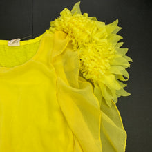 Load image into Gallery viewer, Girls yellow, ruffle party top, FUC, size 6-7,  