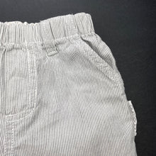 Load image into Gallery viewer, Boys purebaby, organic cotton shorts, elasticated, GUC, size 000,  