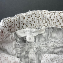 Load image into Gallery viewer, Boys purebaby, organic cotton shorts, elasticated, GUC, size 000,  
