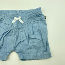 Load image into Gallery viewer, Girls Little Bubba, blue chambray cotton shorts, elasticated, EUC, size 00,  