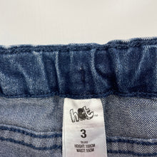 Load image into Gallery viewer, Girls H&amp;T, blue stretch denim jeans, adjustable, Inside leg: 37cm, FUC, size 3,  