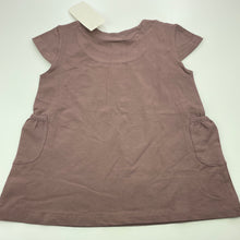 Load image into Gallery viewer, Girls WIKIDZ, stretchy t-shirt / top, NEW, size 6,  