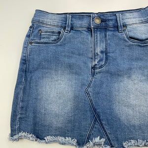 Girls Cotton On, blue stretch denim skirt, adjustable, L: 29cm, GUC, size 7,  