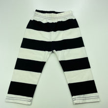 Load image into Gallery viewer, unisex stretchy, black &amp; white stripe leggings, elasticated, Inside leg: 21.5cm, EUC, size 00,  