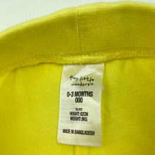 Load image into Gallery viewer, Girls Tiny Little Wonders, yellow cotton shorts, elasticated, EUC, size 000,  