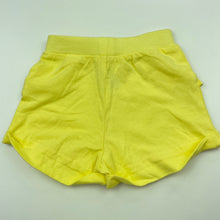 Load image into Gallery viewer, Girls Tiny Little Wonders, yellow cotton shorts, elasticated, EUC, size 000,  