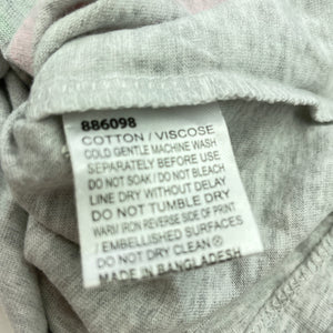 Girls Favourites, grey marle long sleeve top, rainbow, EUC, size 0,  