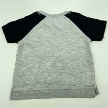 Load image into Gallery viewer, Boys Dymples, grey &amp; black short sleeve top, EUC, size 0,  