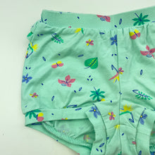 Load image into Gallery viewer, Girls Target, stretchy ruffle shorts, elasticated, GUC, size 00,  
