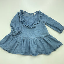 Load image into Gallery viewer, Girls Dymples, chambray cotton long sleeve top, L: 34cm, small marks on back, FUC, size 00,  