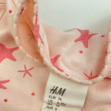 Load image into Gallery viewer, Girls H&amp;M, pink cotton t-shirt / top, starfish, GUC, size 0,  
