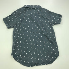 Load image into Gallery viewer, Boys Kids &amp; Co, lightweight cotton short sleeve shirt, GUC, size 2,  