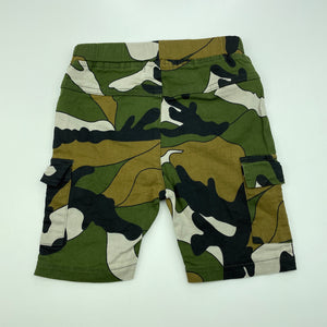 Boys Yong Xiang Kids, stretchy camo print cargo shorts, elasticated, EUC, size 1-2,  