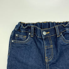 Load image into Gallery viewer, Boys H&amp;T, dark denim jean shorts, adjustable, EUC, size 5,  