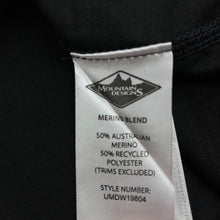 Load image into Gallery viewer, unisex Mountain Designs, Australian Merino blend thermal long sleeve top, EUC, size 16,  