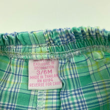 Load image into Gallery viewer, Girls checked, lightweight cotton shorts, elasticated, EUC, size 00,  