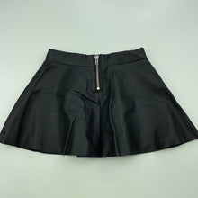 Load image into Gallery viewer, Girls H&amp;M, black lined faux leather skirt, adjustable, L: 23cm, GUC, size 2,  